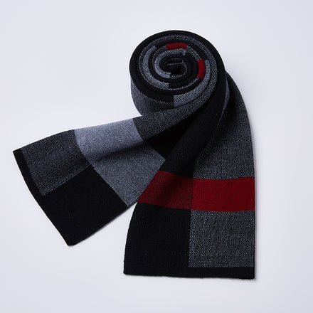 Plaid knitted wool scarf